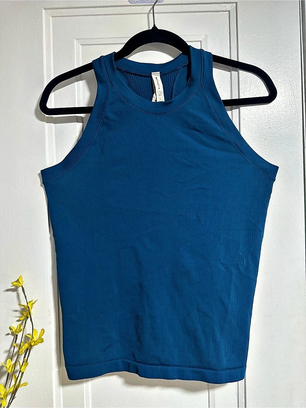 Athleta Momentum Seamless Tank Blue Ribbed Racerback Size Large petite